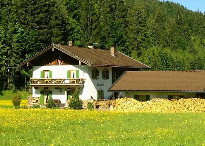 Der Wiesenhof